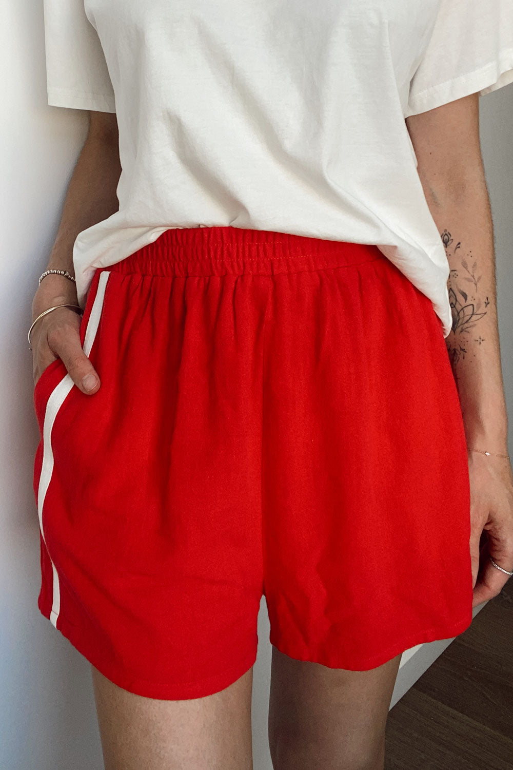 Courtney Dame Shorts i Hør – Sommerlige og Luftige Shorts med Elastisk Talje og Løs Pasform