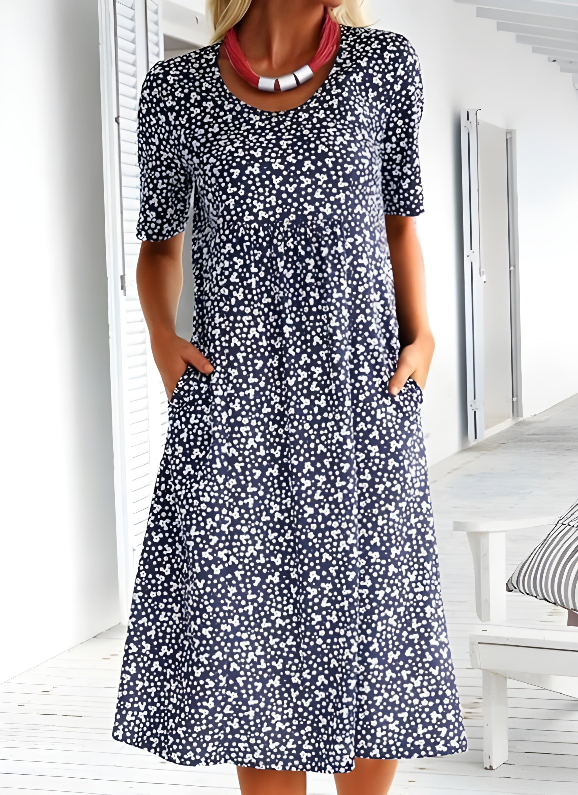 Sophie Sommerkjole Dame – Let Stof & Elegant Design til Varme Dage
