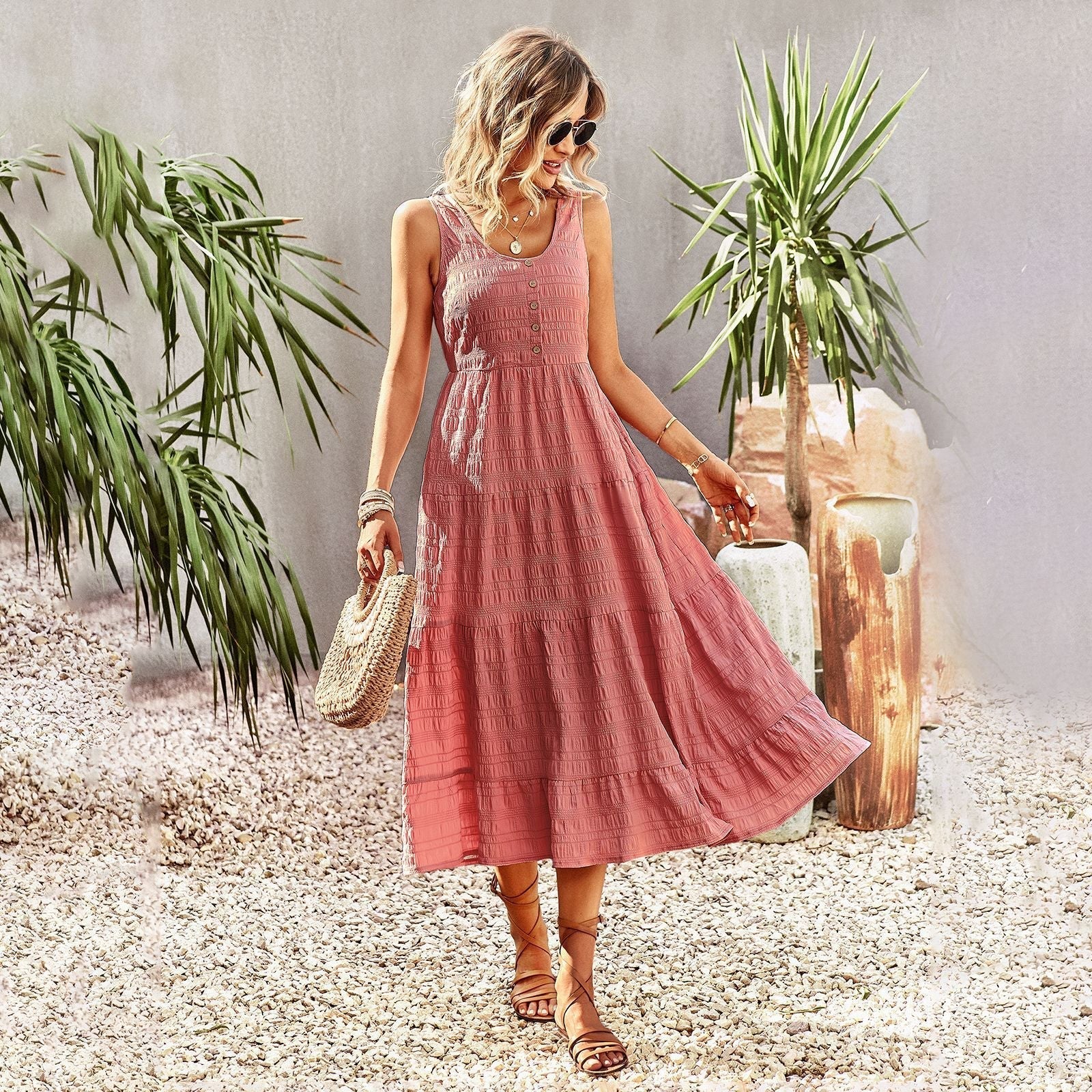 Isla Boheme Sommerkjole til Kvinder – Lang Løs Kjole med Håndlavede Detaljer & Feminint Look