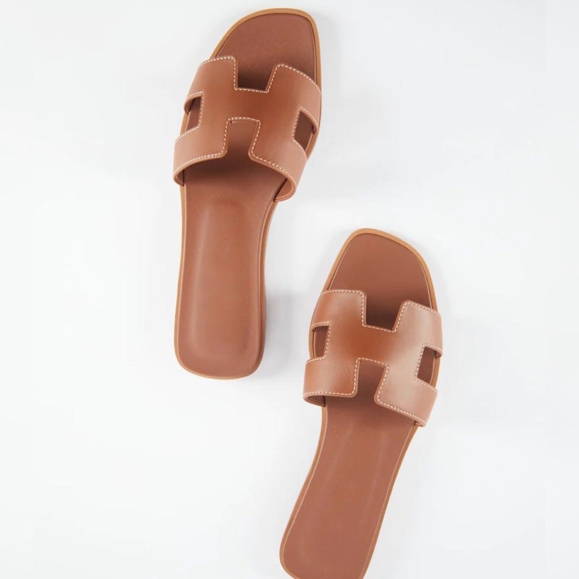 Elisa Damesandaler – Elegante Slip-Ons med Udskæringer og Komfortabel Polstring