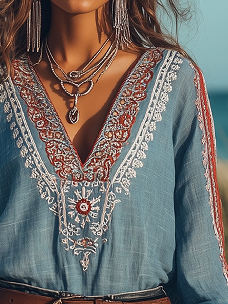 Eloise Bluse til Kvinder – Boho Skjorte i Bomuld og Hør med Broderier og V-Hals